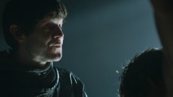 extant_GameOfThrones_3x05-TheClimb_2357