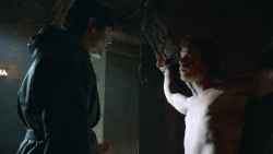 extant_GameOfThrones_3x05-TheClimb_2407
