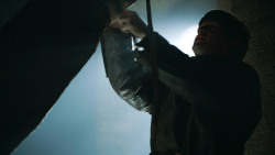 extant_GameOfThrones_3x05-TheClimb_2432