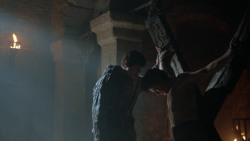 extant_GameOfThrones_3x05-TheClimb_2474