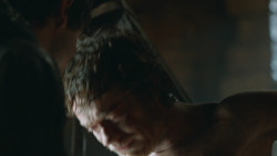 extant_GameOfThrones_3x05-TheClimb_2511