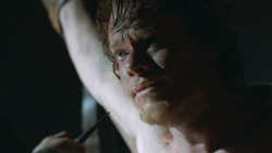 extant_GameOfThrones_3x05-TheClimb_2544