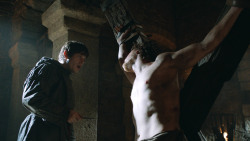 extant_GameOfThrones_3x05-TheClimb_2572
