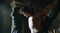 extant_GameOfThrones_3x05-TheClimb_2585