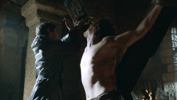 extant_GameOfThrones_3x05-TheClimb_2586