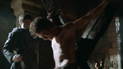 extant_GameOfThrones_3x05-TheClimb_2597