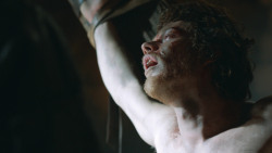 extant_GameOfThrones_3x05-TheClimb_2610