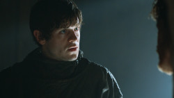 extant_GameOfThrones_3x05-TheClimb_2628