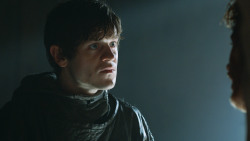 extant_GameOfThrones_3x05-TheClimb_2665