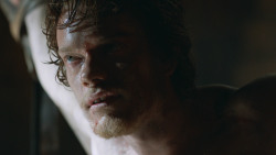 extant_GameOfThrones_3x05-TheClimb_2669