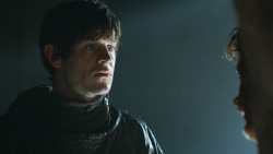 extant_GameOfThrones_3x05-TheClimb_2672