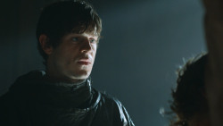 extant_GameOfThrones_3x05-TheClimb_2675