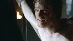 extant_GameOfThrones_3x05-TheClimb_2681