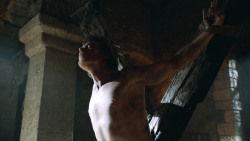 extant_GameOfThrones_3x05-TheClimb_2703