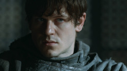 extant_GameOfThrones_3x05-TheClimb_2722