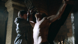 extant_GameOfThrones_3x05-TheClimb_2816