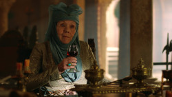 extant_GameOfThrones_3x05-TheClimb_3576