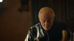 extant_GameOfThrones_3x05-TheClimb_3841