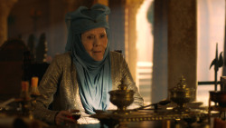extant_GameOfThrones_3x05-TheClimb_3872