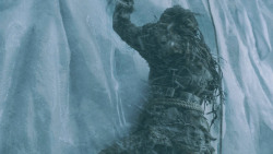 extant_GameOfThrones_3x05-TheClimb_3951