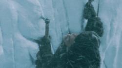 extant_GameOfThrones_3x05-TheClimb_3962