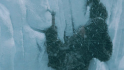 extant_GameOfThrones_3x05-TheClimb_3965