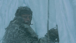 extant_GameOfThrones_3x05-TheClimb_3989