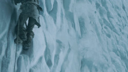 extant_GameOfThrones_3x05-TheClimb_4000