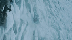 extant_GameOfThrones_3x05-TheClimb_4001