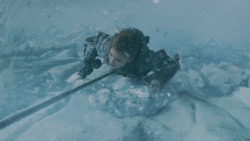 extant_GameOfThrones_3x05-TheClimb_4024