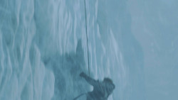 extant_GameOfThrones_3x05-TheClimb_4033