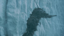 extant_GameOfThrones_3x05-TheClimb_4037