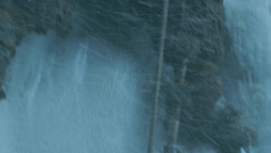 extant_GameOfThrones_3x05-TheClimb_4043
