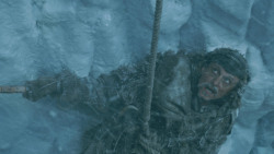 extant_GameOfThrones_3x05-TheClimb_4056