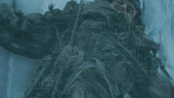 extant_GameOfThrones_3x05-TheClimb_4066