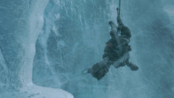 extant_GameOfThrones_3x05-TheClimb_4094