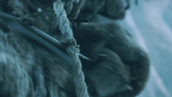 extant_GameOfThrones_3x05-TheClimb_4103