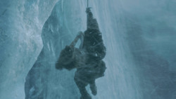 extant_GameOfThrones_3x05-TheClimb_4106