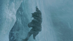 extant_GameOfThrones_3x05-TheClimb_4107