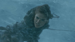 extant_GameOfThrones_3x05-TheClimb_4118