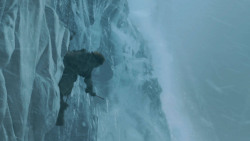 extant_GameOfThrones_3x05-TheClimb_4128