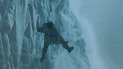 extant_GameOfThrones_3x05-TheClimb_4130
