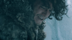 extant_GameOfThrones_3x05-TheClimb_4154
