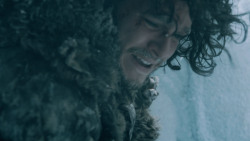 extant_GameOfThrones_3x05-TheClimb_4155