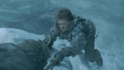extant_GameOfThrones_3x05-TheClimb_4157