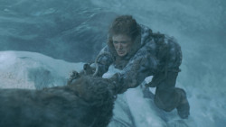extant_GameOfThrones_3x05-TheClimb_4158