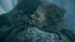 extant_GameOfThrones_3x05-TheClimb_4169