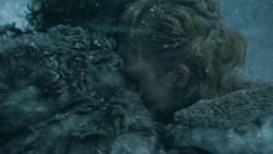extant_GameOfThrones_3x05-TheClimb_4184