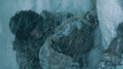 extant_GameOfThrones_3x05-TheClimb_4204