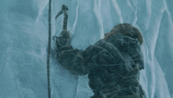 extant_GameOfThrones_3x05-TheClimb_4206